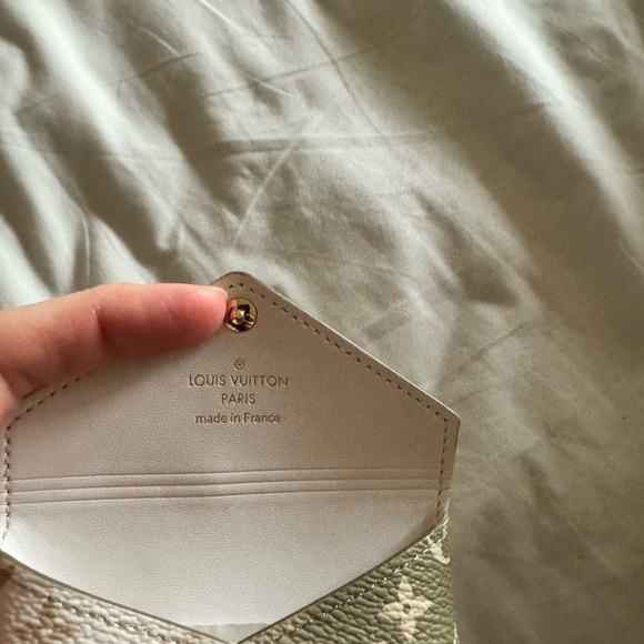 Louis Vuitton by the pool Kirigami small pouchette - Picture 3 of 3